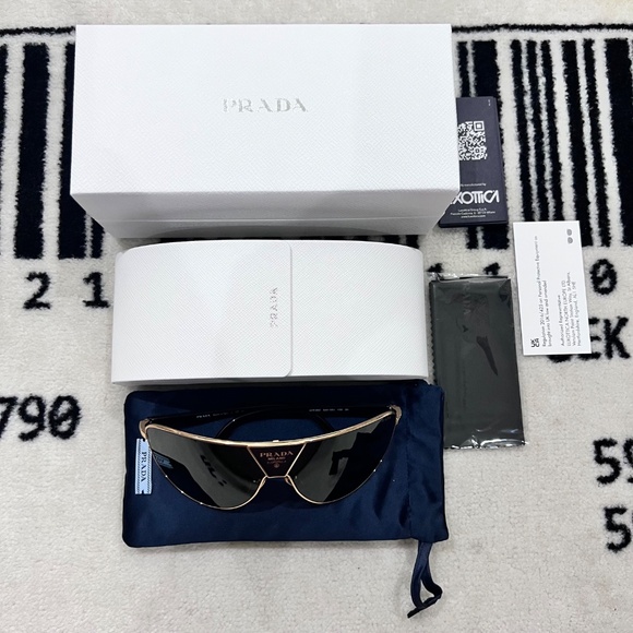 Prada 0PR 69ZS Gold Frame Green Lenses Logo Shield Wrap Mask Runway Sunglasses - Picture 3 of 15